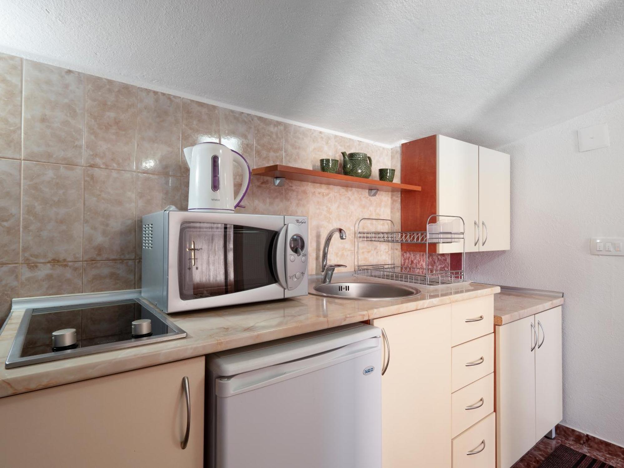 Apartments Marina Свети Стефан Екстериор снимка